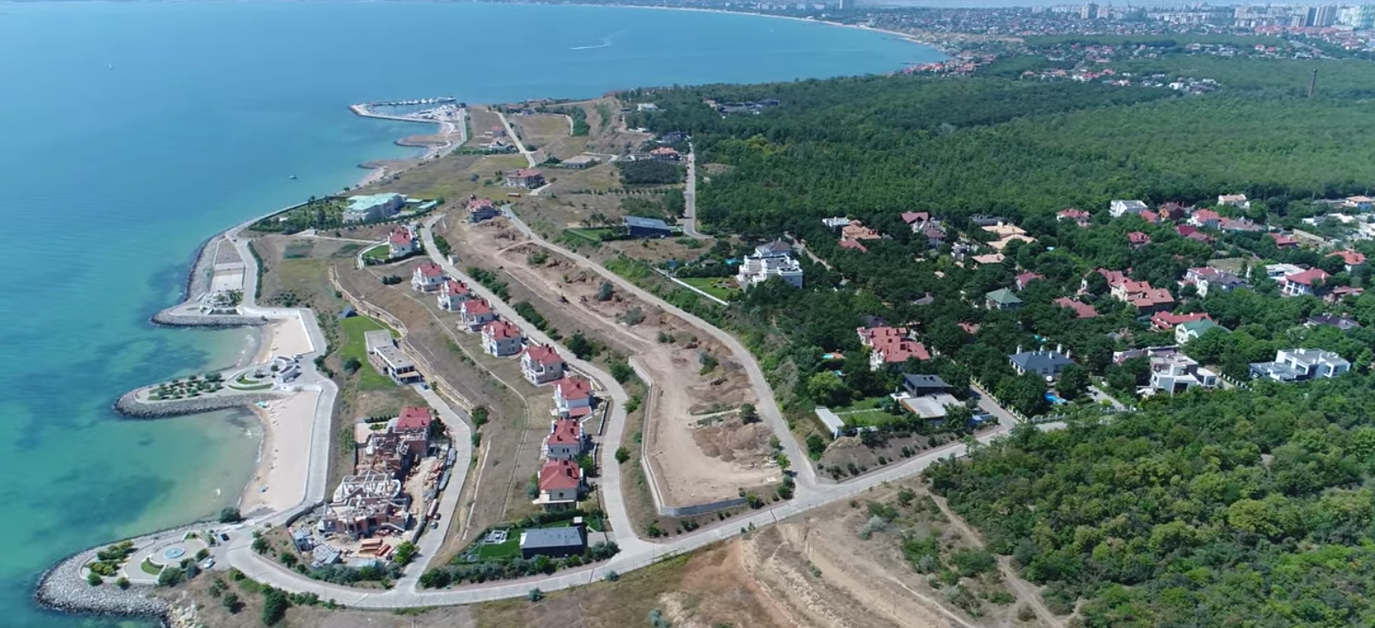 Plot on Florenskaya ul.