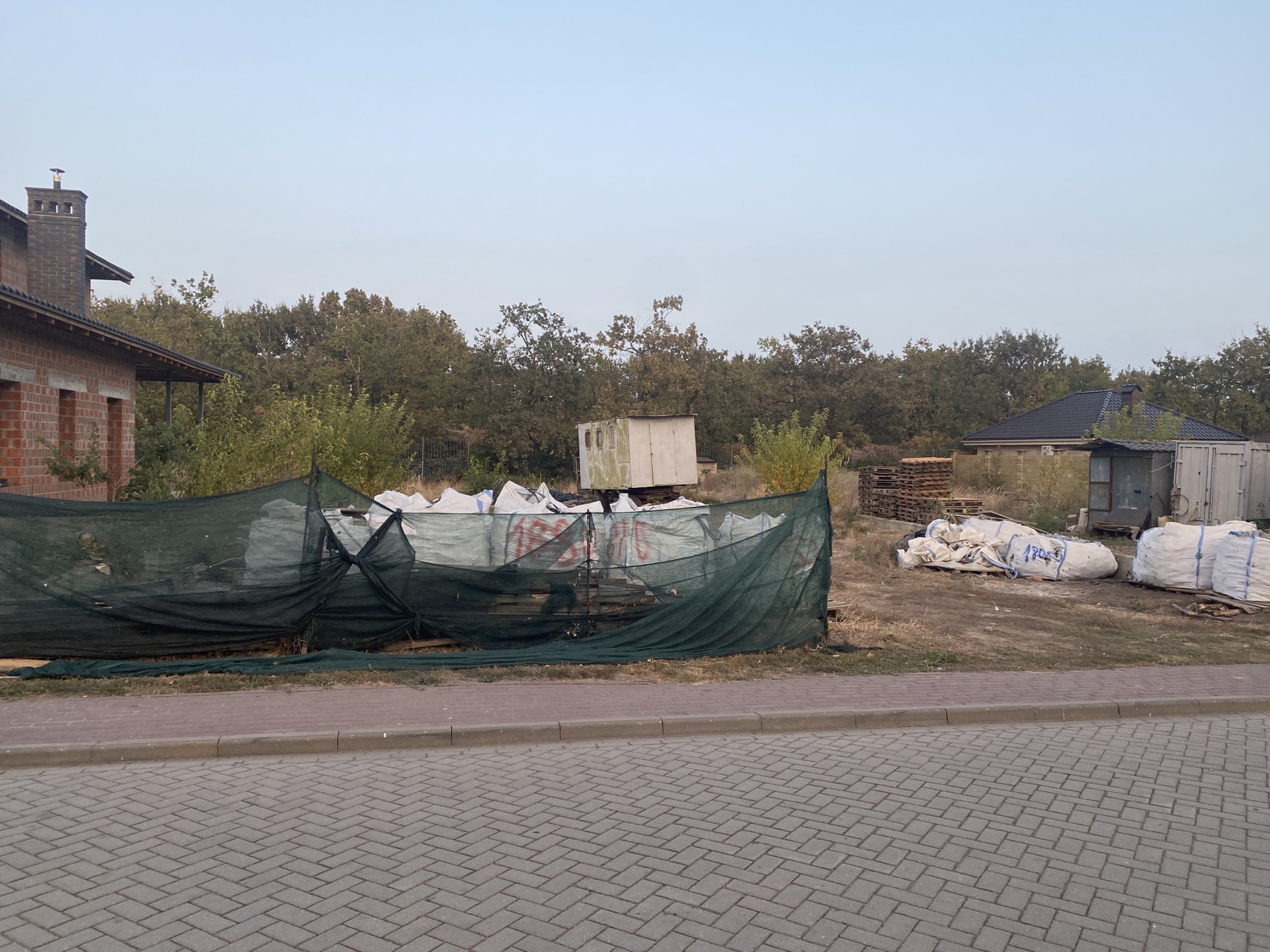 Plot on Florenskaya ul.