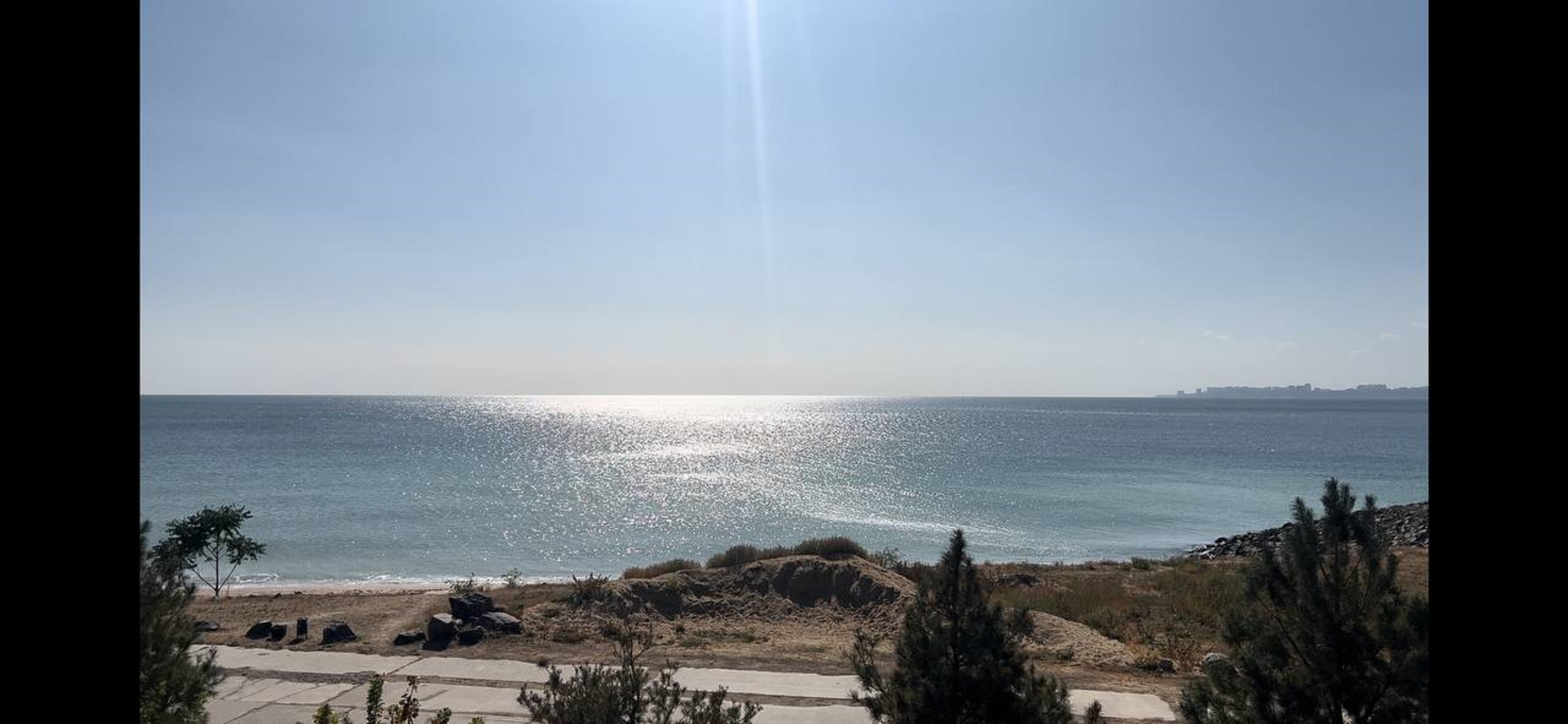 The plot on Naberezhna str.