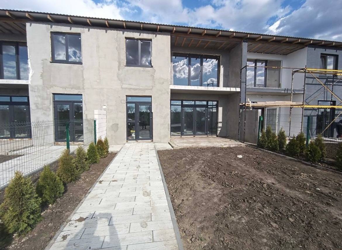 The house on the massif of ul.