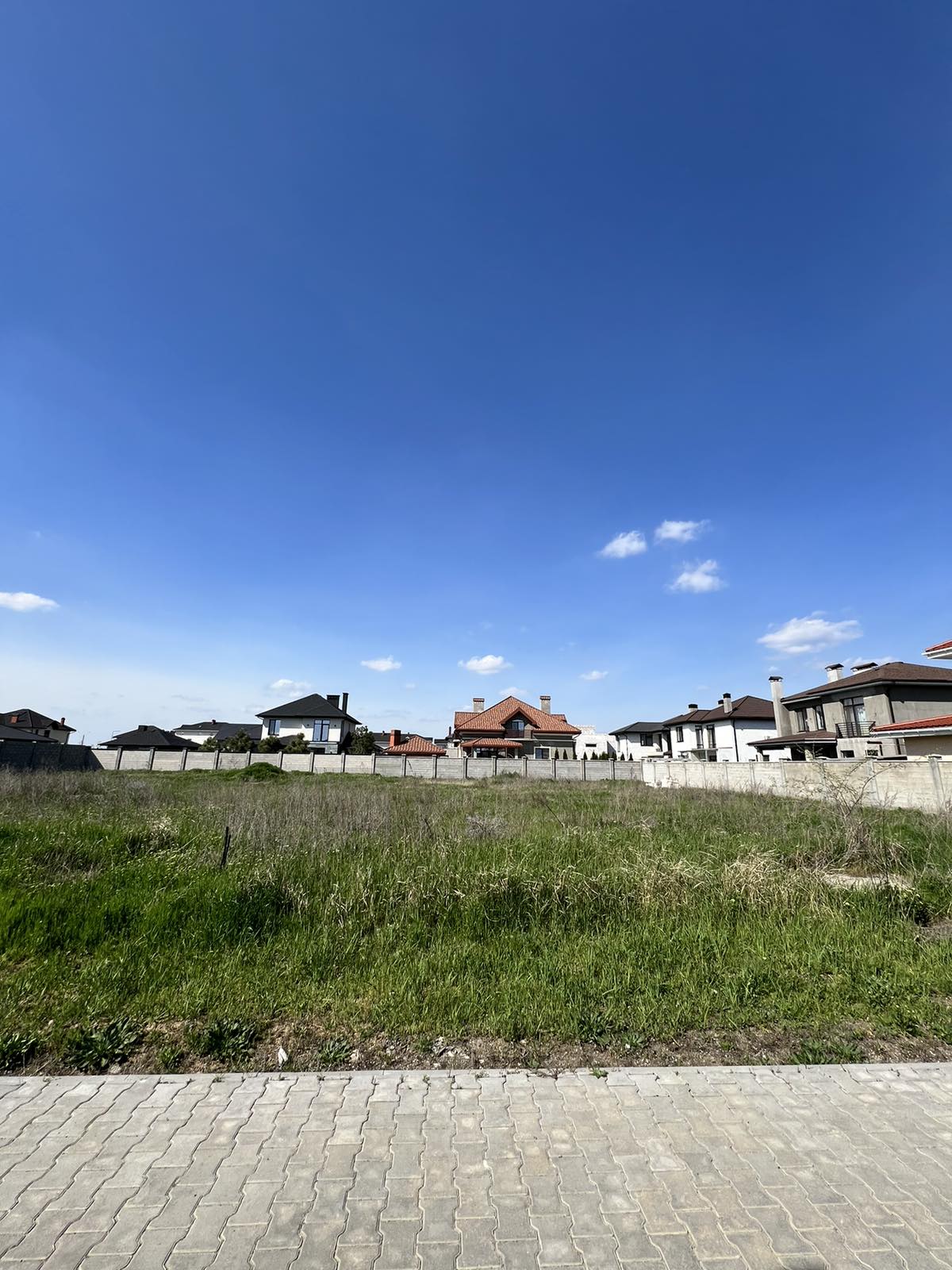 Land for building a house in the residential area of Dyberg