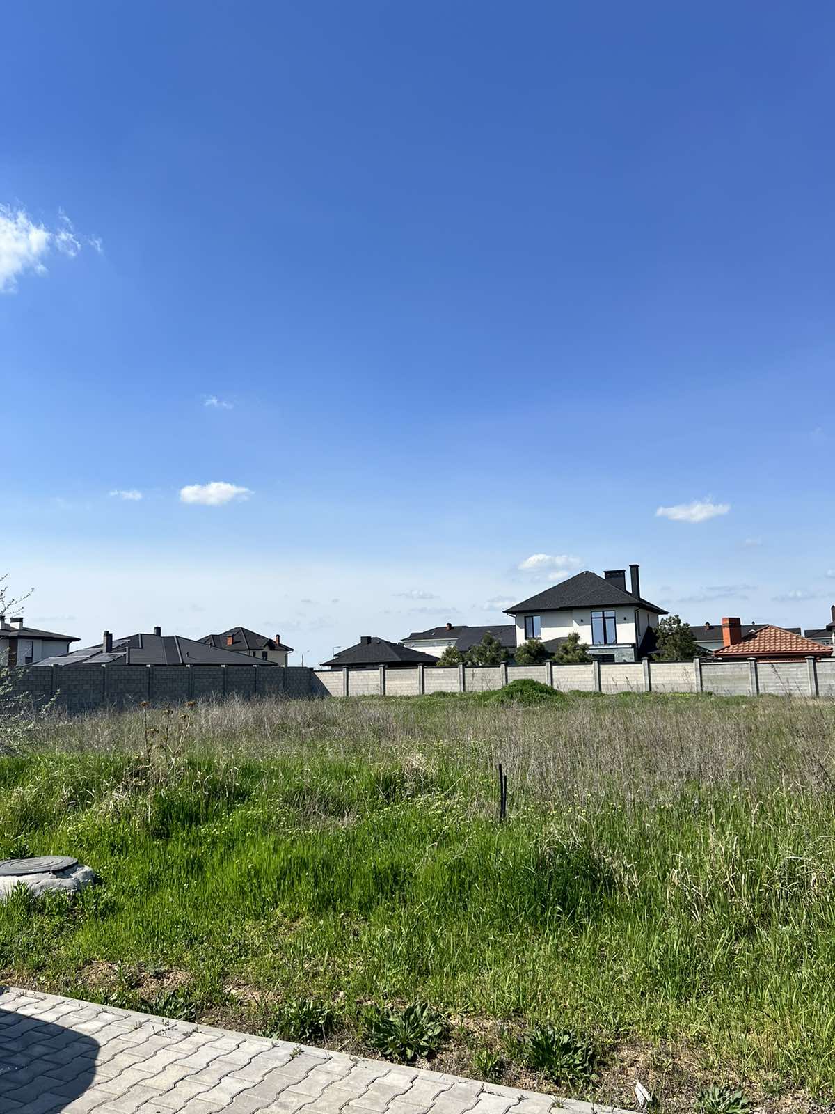 Land for building a house in the residential area of Dyberg